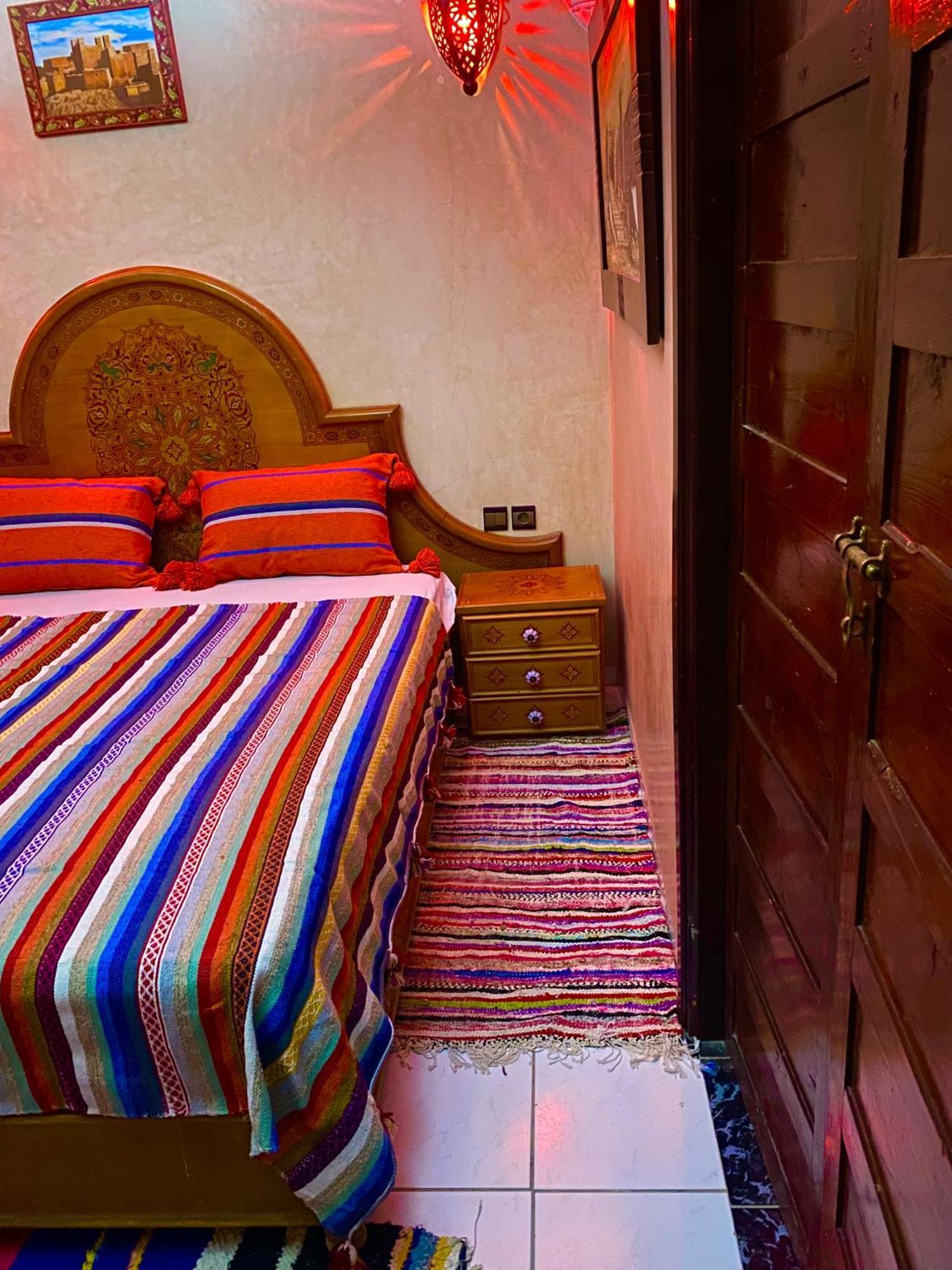 Riad Nezha Avec Jacuzzi Et 3 Piscines Au Coeur De Marrakesh Extérieur photo