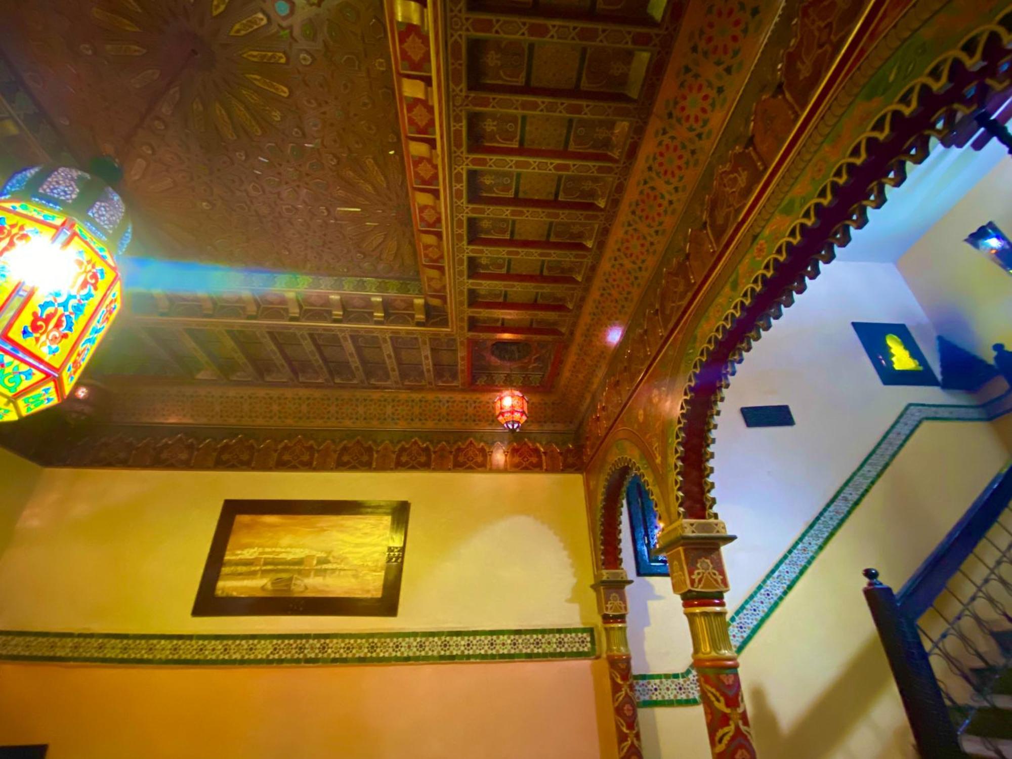 Riad Nezha Avec Jacuzzi Et 3 Piscines Au Coeur De Marrakesh Extérieur photo