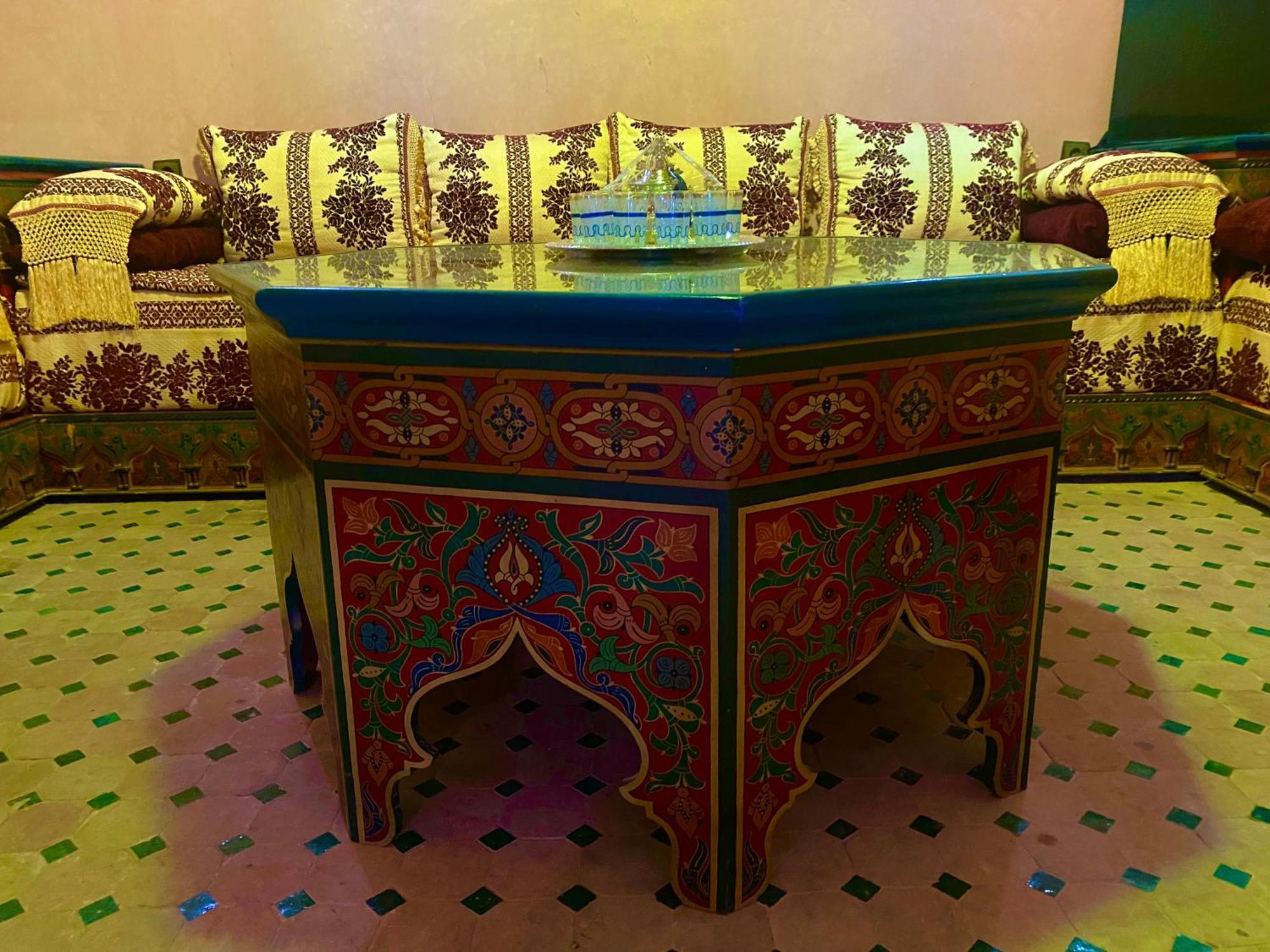 Riad Nezha Avec Jacuzzi Et 3 Piscines Au Coeur De Marrakesh Extérieur photo